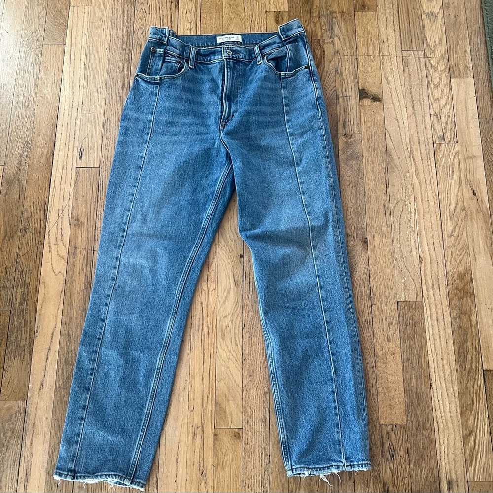 Abercrombie & Fitch The 90s Straight Women's Straight Leg Blue Jeans